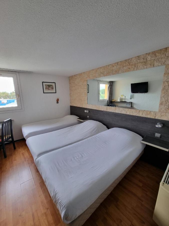 Hotel Restaurant Le Relais - Pau Nord Lons المظهر الخارجي الصورة